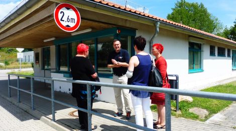 Unterwegs in Elbe-Elster: Besuch der Erstaufnahmeeinrichtung in Doberlug-Kirchhain, Gespräche und Sprechstunde